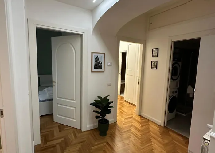 Luxury Via Veneto Апартаменты *